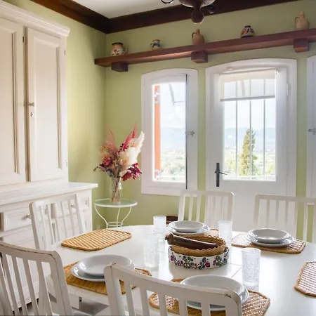 La Belle - Family Retreat Magnificent View