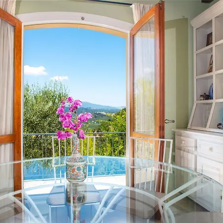 La Belle Villa *