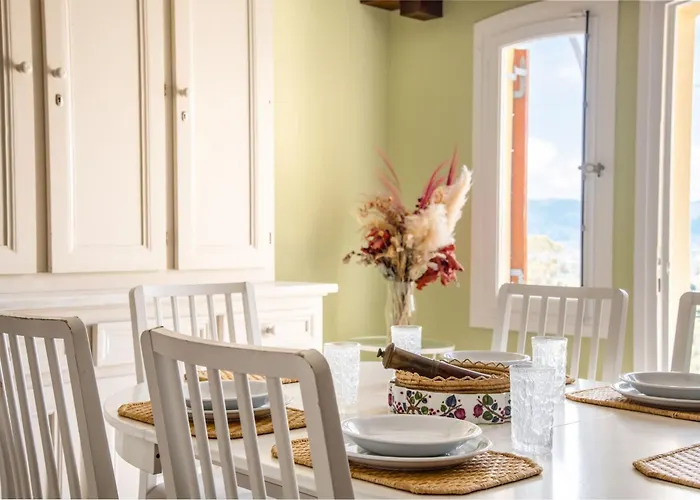 Ferienhaus La Belle - Family Retreat Magnificent View Akrotiri (Zakynthos)
