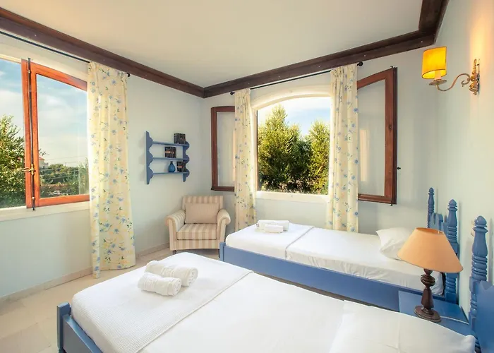 La Belle - Family Retreat Magnificent View *