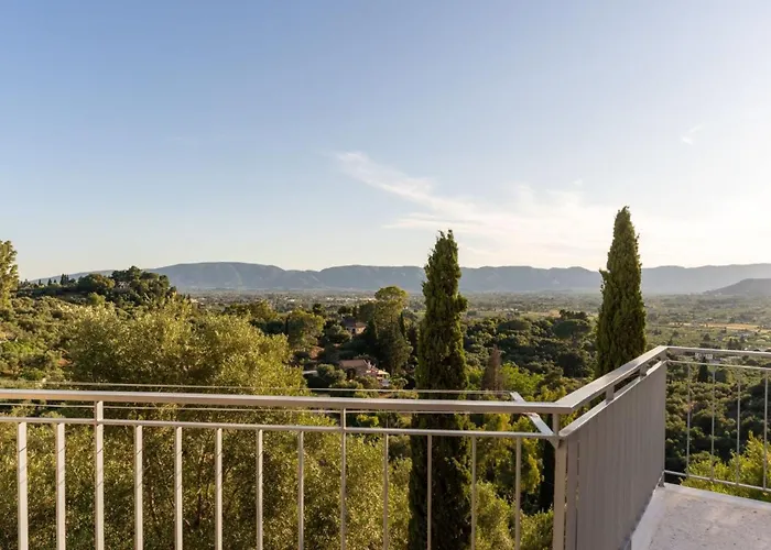 La Belle - Family Retreat Magnificent View